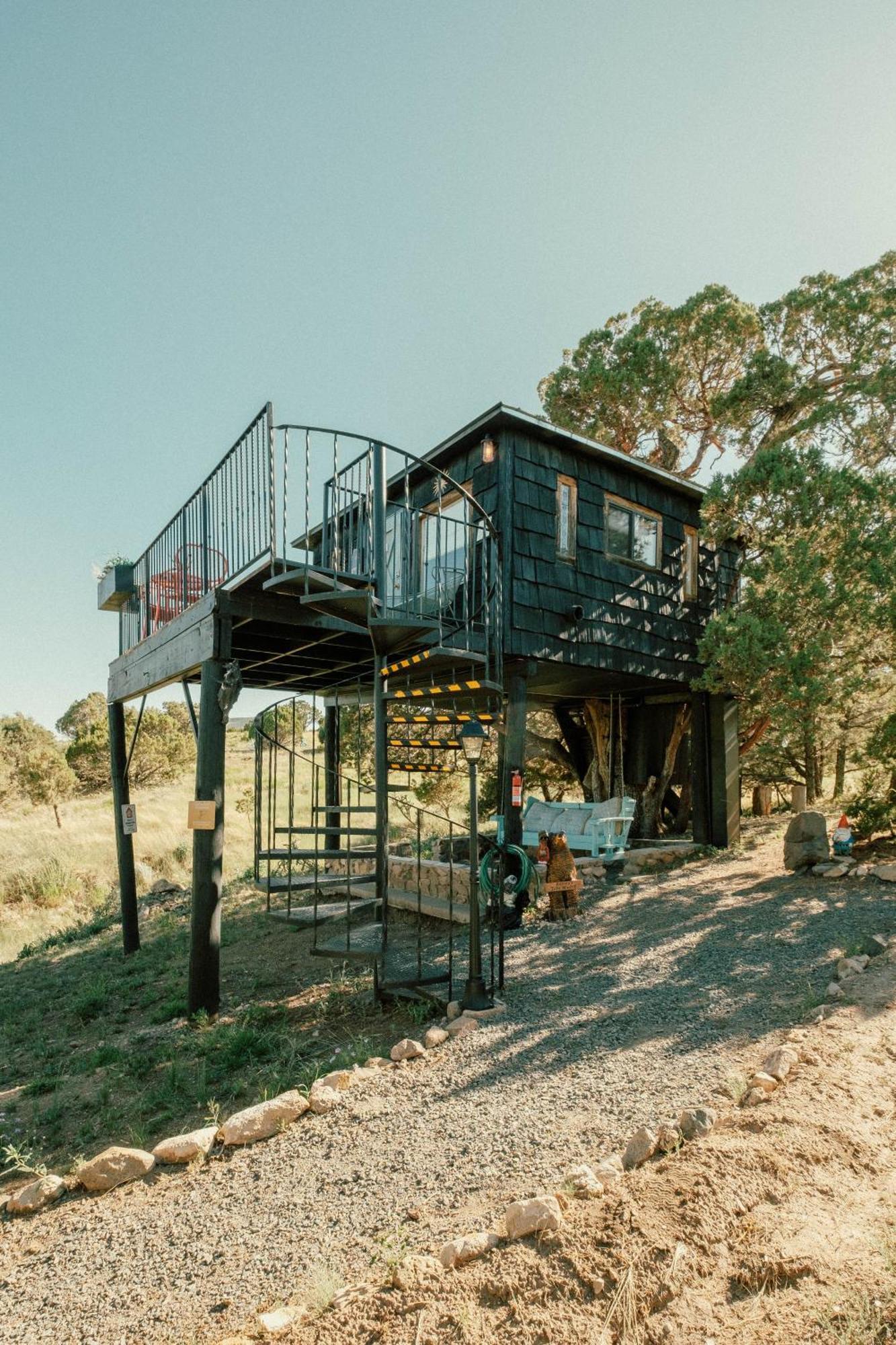 Vila Ashley'S Treehouse At El Mistico Ranch Nogal Exteriér fotografie